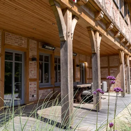 Landhüüs Oeverdiek - Luxus Am Golfplatz *